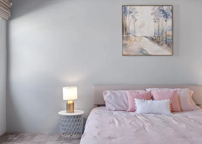Serene Retreat With Pool & 3 Bed 3 Bath Tucson